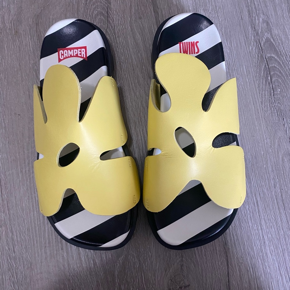 Camper Twins Yellow Slide Flower Sandals